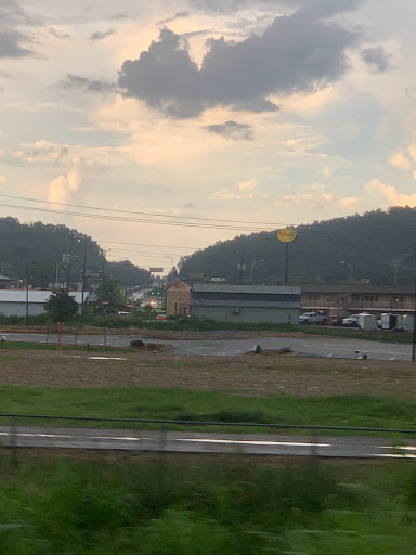 Outdoor Sports Store «Alabama Outdoors Trussville», reviews and photos, 4710 Frank St #116, Birmingham, AL 35235, USA