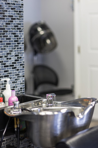 Hair Salon «Styllistik, Specializing In All Hair Care», reviews and photos, 1859 Dorchester Ave a, Dorchester, MA 02124, USA