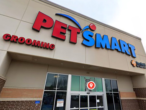 Pet Supply Store «PetSmart», reviews and photos, 2525 W Wheatland Rd, Dallas, TX 75237, USA