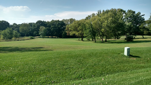 Golf Driving Range «Lakemoor Golf Club», reviews and photos, 29000 W Sullivan Lake Rd, McHenry, IL 60051, USA