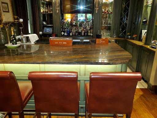Giorgio's Lounge & Piano Bar
