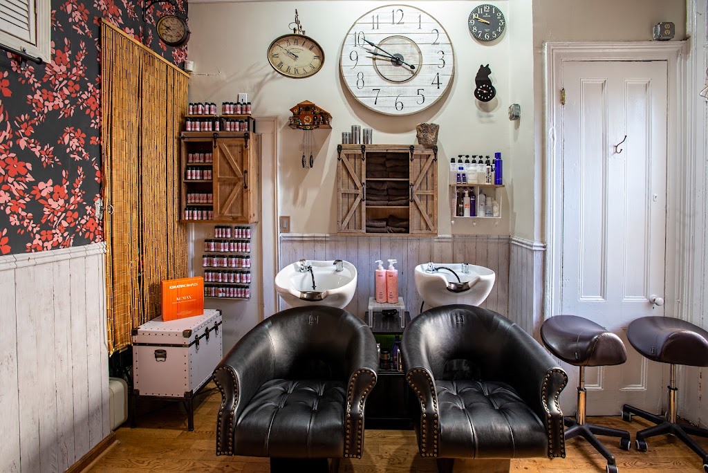 LAKOET SALON DEUX 07302