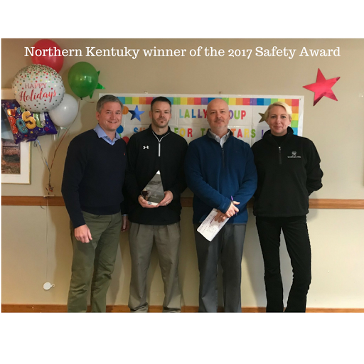 Moving and Storage Service «Two Men and a Truck», reviews and photos, 1335 Donaldson Hwy #13, Erlanger, KY 41018, USA