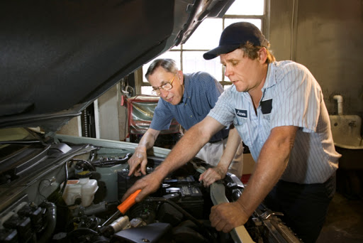 Oxnard Car Repair Shop - Auto Repair Company & Car Repair Service Oxnard CA