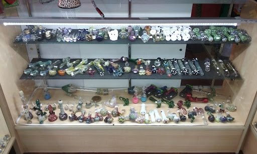 Tobacco Shop «Tobacco &more smoke & vape shop», reviews and photos, 11924 Seminole Blvd, Largo, FL 33778, USA