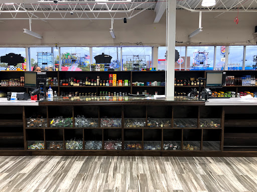 Liquor Store «Pauls Liquor», reviews and photos, 3115 Belvidere Rd, Waukegan, IL 60085, USA