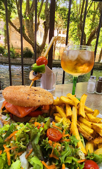 Photos du propriétaire du Restaurant de hamburgers L’ANNEXE du Parc à Fontaine-de-Vaucluse - n°7