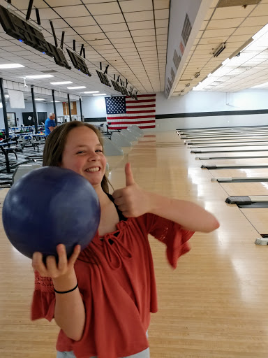 Bowling Alley «Jack & Jill Bowling Lanes», reviews and photos, 105 S 700 E St, American Fork, UT 84003, USA