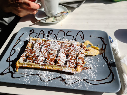 Babosa croissanteria waffleria no Feijó, Setúbal
