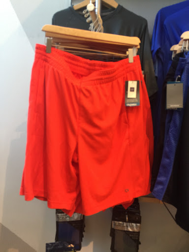 Clothing Store «Gap», reviews and photos, 673 Collins Ave, Miami Beach, FL 33139, USA