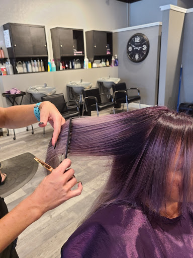 Beauty Salon «Salon 131», reviews and photos, 13049 Park Blvd N, Seminole, FL 33776, USA