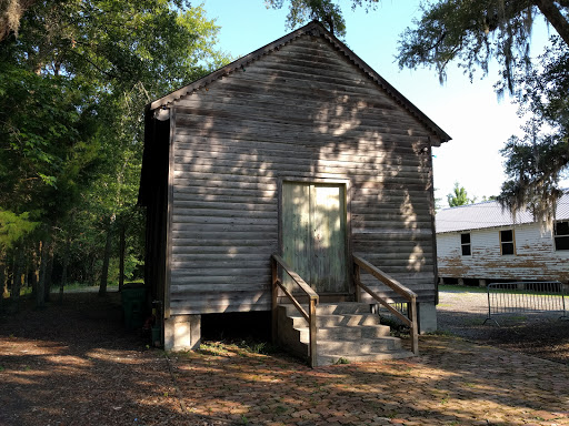 Live Music Venue «Dew Drop Jazz & Social Hall», reviews and photos, 430 Lamarque St, Mandeville, LA 70448, USA