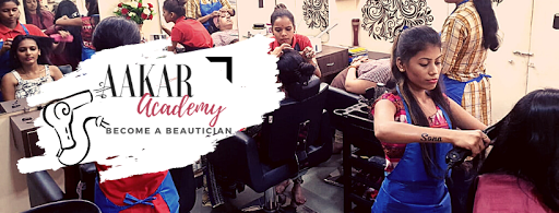 Aakar Academy | Beauty Parlour Course - Beautician Training Mumbai