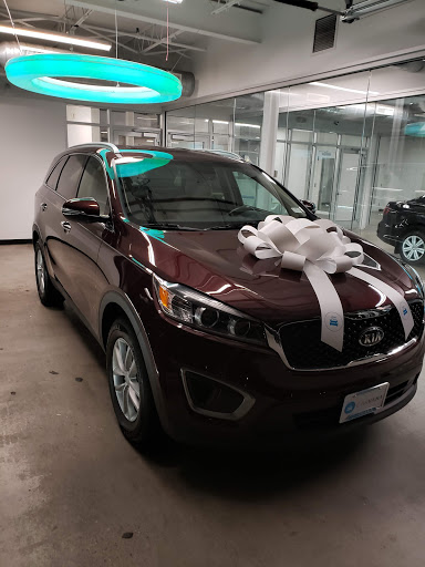 Used Car Dealer «Carvana Atlanta», reviews and photos, 1026 Marietta St NW, Atlanta, GA 30318, USA