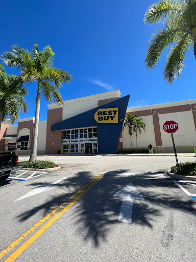 Electronics Store «Best Buy», reviews and photos, 3300 NW 62nd Ave, Margate, FL 33063, USA