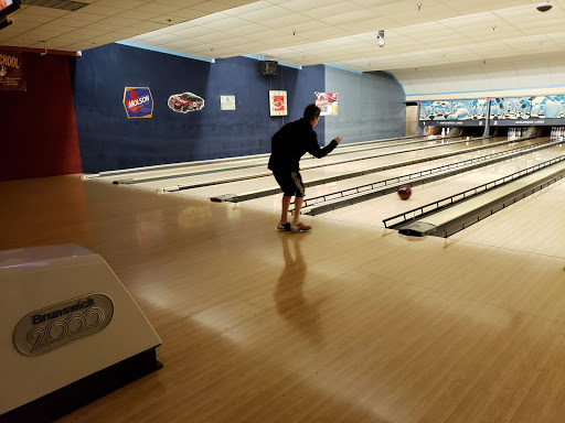 Bowling Alley «Maplewood Lanes», reviews and photos, 830 Woodland Dr E, Saline, MI 48176, USA