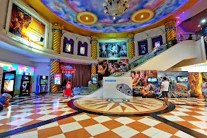 Major Cineplex Lotus Bang Kapi image