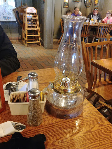American Restaurant «Cracker Barrel Old Country Store», reviews and photos, 2140 Mana Ct, Rock Hill, SC 29730, USA
