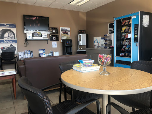 Hyundai Dealer «Crestmont Hyundai», reviews and photos, 2961 Center Rd, Brunswick, OH 44212, USA