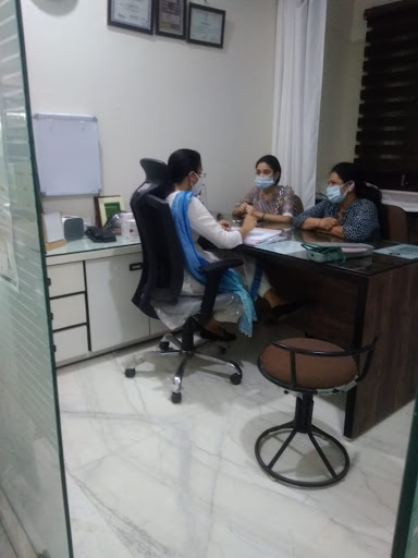 Dr. Pratima Poddar Gynaecology Clinic