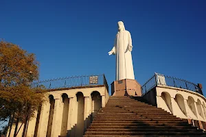 Monumento a Cristo Rey image