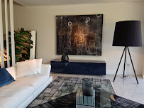 Arravanti Contemporary Interiors - Photo 8 - Car repair in Miami, FL, Miami Gardens