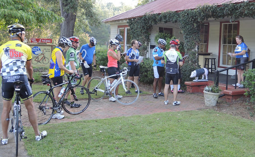 Hostel «Blue Goose Bike Hostel», reviews and photos, 128 E Main St, Irwinton, GA 31042, USA