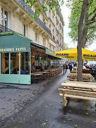 Photo n°74 de Brasserie Pastis à Paris ()