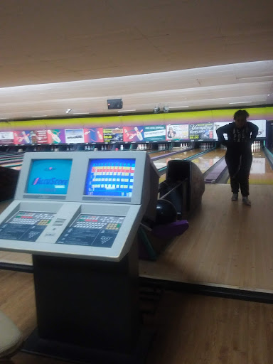 Bowling Alley «Uncle Sam Lanes», reviews and photos, 600 Fulton St, Troy, NY 12180, USA