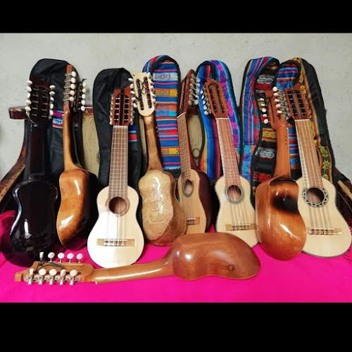 Instrumentos Musicales Sumac - Otavalo