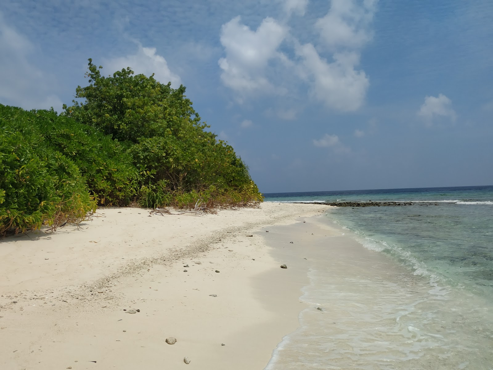 Ukulhas Beach photo #7