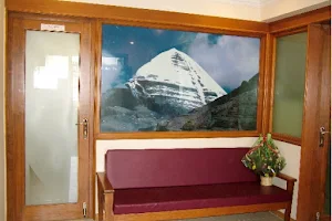 Kailash Hospital, Center for Respiratory Care image