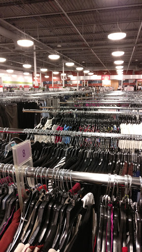 Clothing Store «K&G Fashion Superstore», reviews and photos, 7175 W Cermak Rd, Berwyn, IL 60402, USA