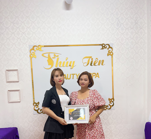 Af1qipmzsydy8m75g9yufitkyrqn Mm2 Jqfccb9wunn