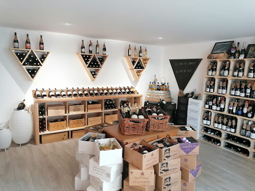 Magasin de vins et spiritueux La Cave By Thomery Thomery