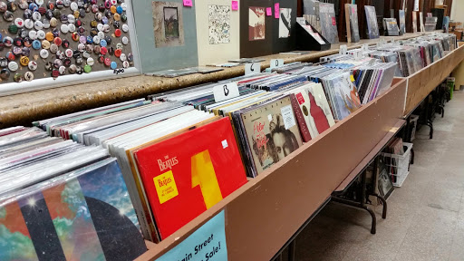 Record Store «Exile on Main Street», reviews and photos, 100 N Chestnut St #120, Champaign, IL 61820, USA