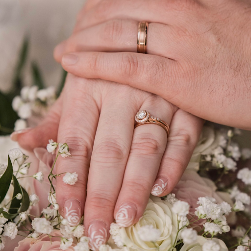 Beauty Salon «Allure Salon & Spa», reviews and photos, 4614 Broadway, Allentown, PA 18104, USA