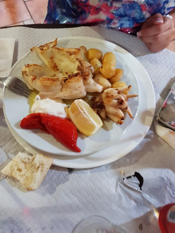 LA VENTA DE LOS MONTES