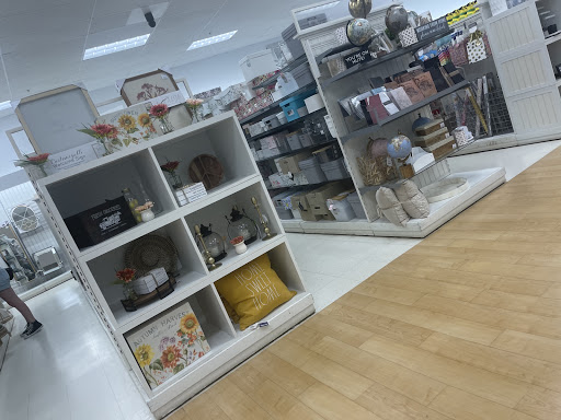 Department Store «Marshalls», reviews and photos, 701 Sleater Kinney Rd SE, Lacey, WA 98503, USA