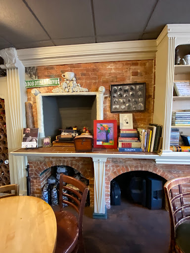 Coffee Shop «49 West Coffeehouse, Winebar & Gallery», reviews and photos, 49 West St, Annapolis, MD 21401, USA