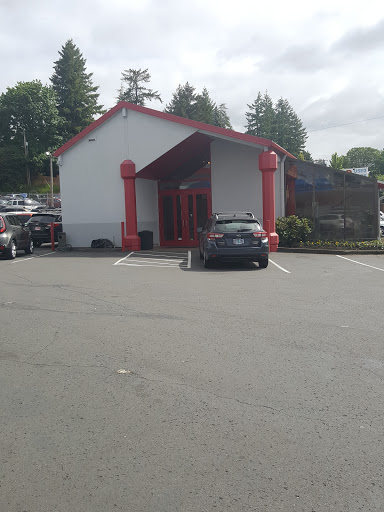 Used Car Dealer «Carr Used Cars», reviews and photos, 10075 SW Canyon Rd, Beaverton, OR 97005, USA