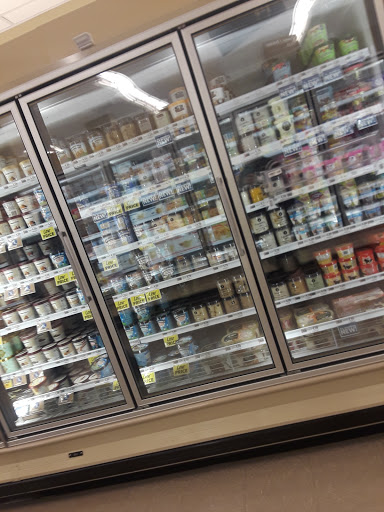 Grocery Store «Food Lion», reviews and photos, 980 Kildaire Farm Rd, Cary, NC 27511, USA