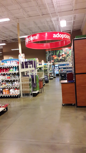 Pet Supply Store «PetSmart», reviews and photos, 2100 88th St, North Bergen, NJ 07047, USA