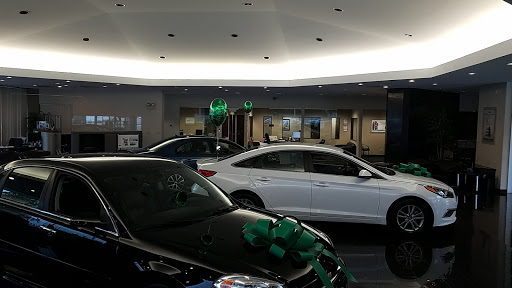 Enterprise Car Sales, 13750 Manchester Rd, Manchester, MO 63011, USA, 