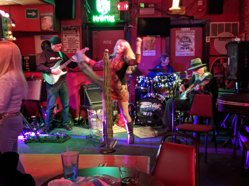 Bar «Tuners Bar & Grill», reviews and photos, 130 S Main St, St Charles, MO 63301, USA