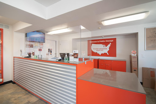 Self-Storage Facility «Public Storage», reviews and photos, 1050 King Dr, Daly City, CA 94015, USA