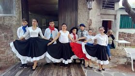 Poncho Criollo Danzas Folkloricas