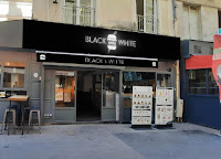 Photos du propriétaire du Restaurant de hamburgers Black & White Burger Châtelet à Paris - n°1