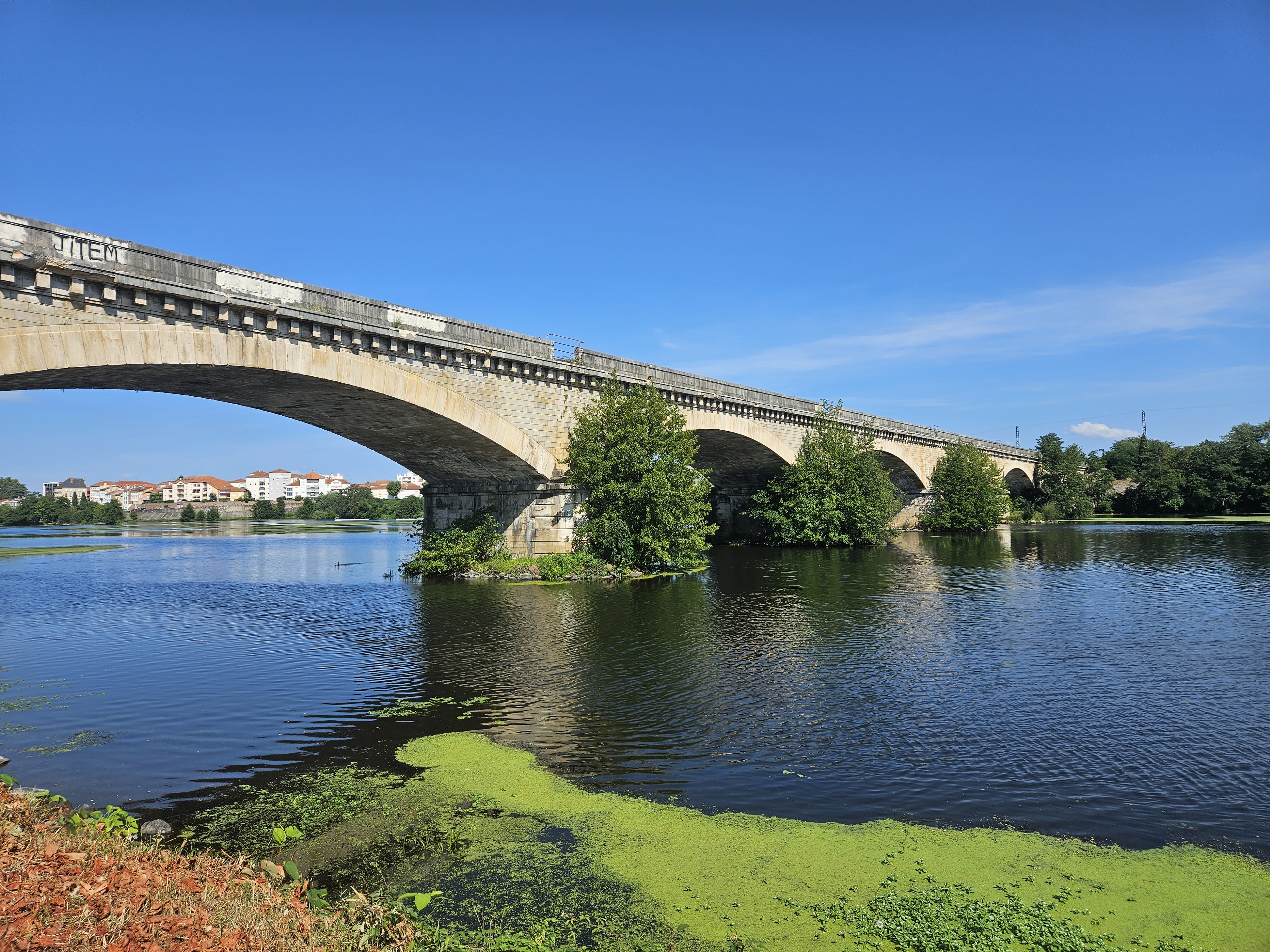 Photo n° 7 de l'avis de F..D fait le 15/08/2023 à 18:24