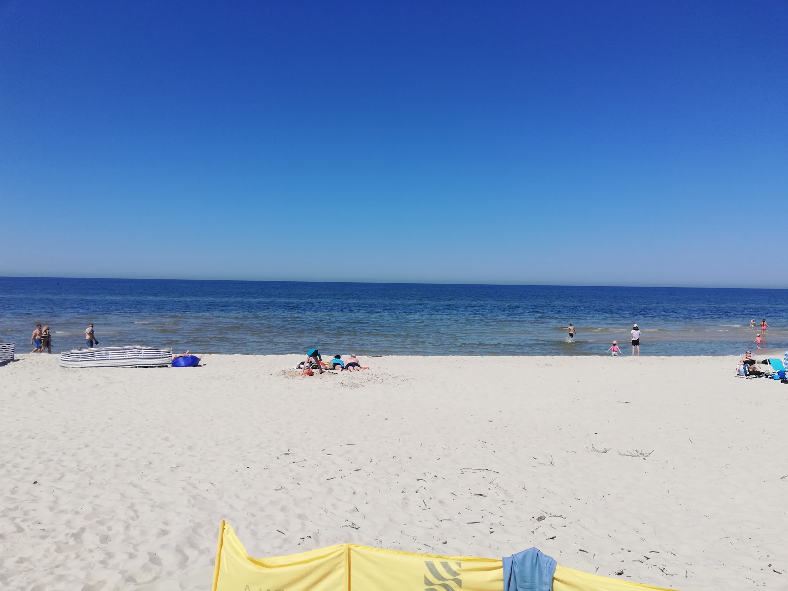 Photo de Karvenskiye pyatna II avec rivage droit, long